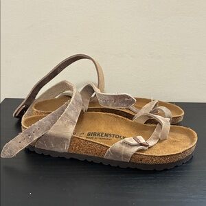 Birkenstock Women's Yara Oiled Leather Flat size 37 L8 M6